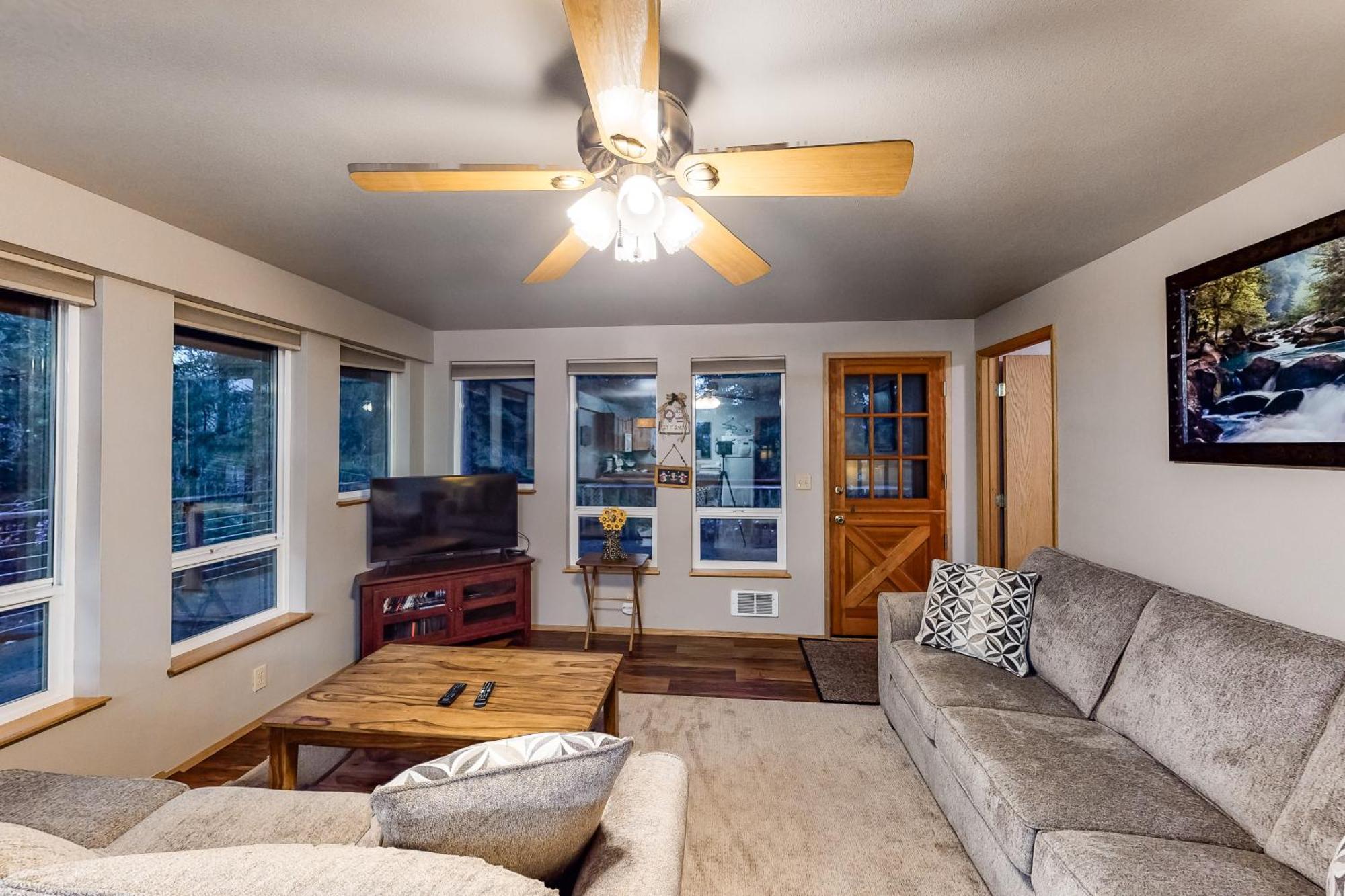 Towering Pines Cabin & Game Room Leavenworth Rum bild